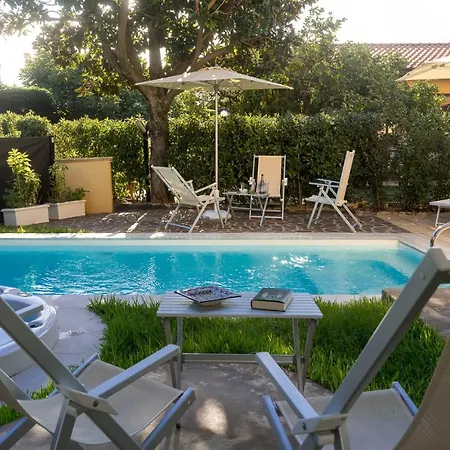 Il Giardino Degli Allori Bed & Breakfast