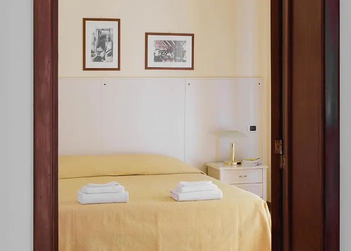 Alojamento de Acomodação e Pequeno-almoço Il Giardino Degli Allori Campo Calabro